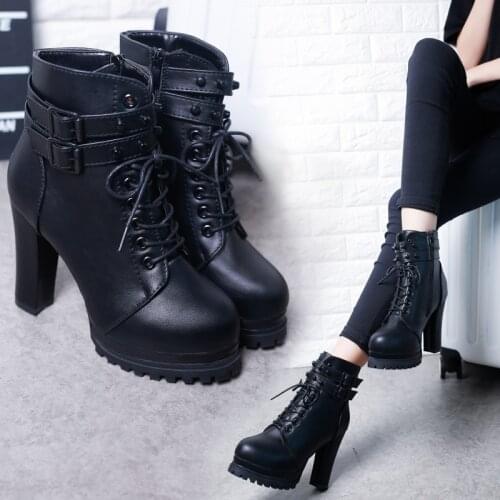 Womens Short Boot Lace Up Boots Autumn Shoes Bootee Woman 2019 Booties Ladies Round Toe Luxury Designer Ankle Rubber