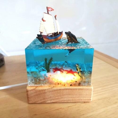 Marine Handmade Cultural And Creative Products Custom Whale Epoxy Resin Finished Resin Marine Ornaments Underwater World Gifts