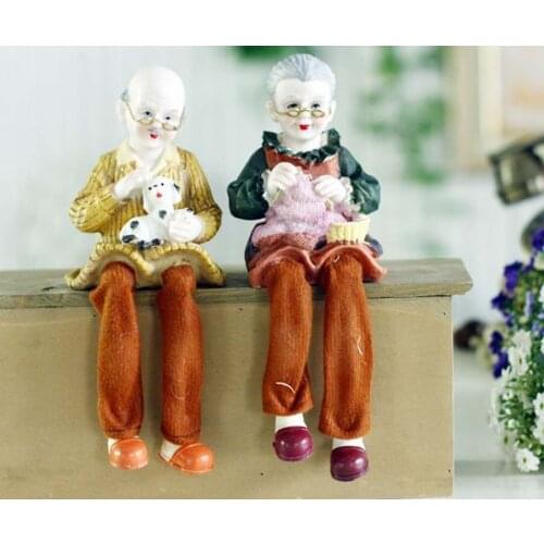The new release resin painted crafts wholesale sets of two loving grandmothers resin ornaments K7862