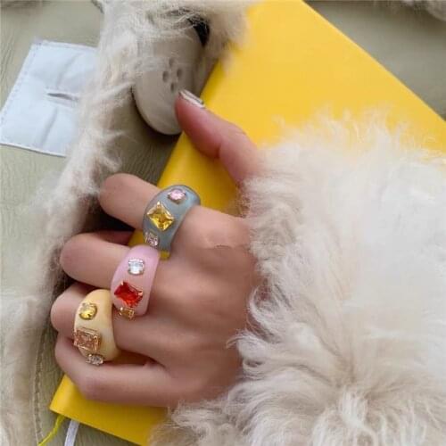 2021 New Colorful Rhinestone Resin Acrylic Geometric Square Round Rings for Women Fashion Big Chunky Rings Vacation Jewelry