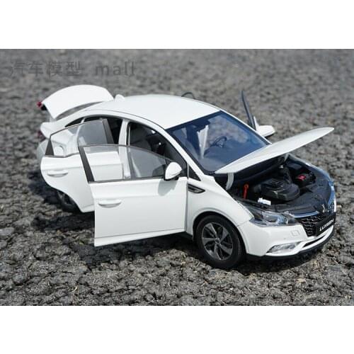 Original Factory Alloy Kids Toy Car Model For 1:18 Diecast LUXGEN S3 Diecast White Sedan Car Model For Christmas Gift