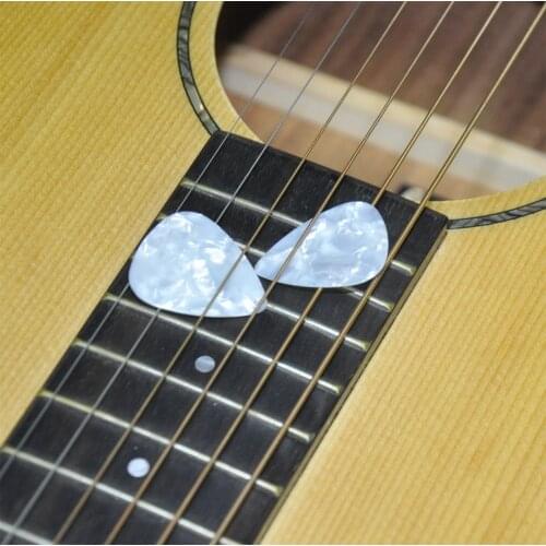 50Pcs Medium 0.71mm Blank Guitar Picks Plectrums Celluloid Pearl White