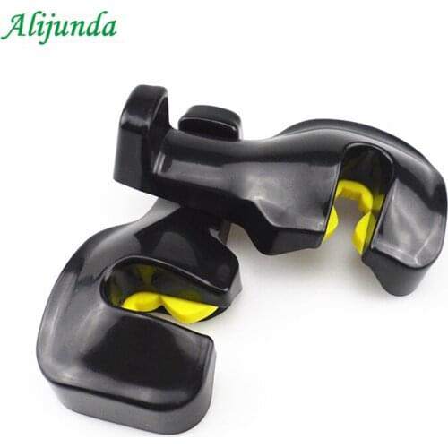 Alijunda 2pcs Multi-function Car Seat Hook For Suzuki SX4 Toyota Camry Corolla RAV4 Lexus ES250 RX350 330 ES240 GS460
