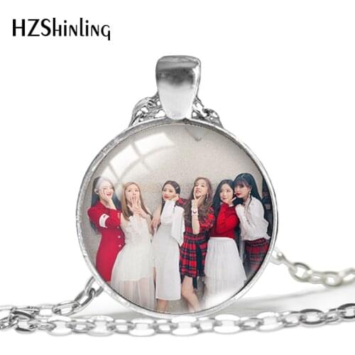 2020 New G-idle Pendant Necklace Oh My God Pendants Kpop Group Jewelry Glass Photo Necklaces Round Printed Pendant