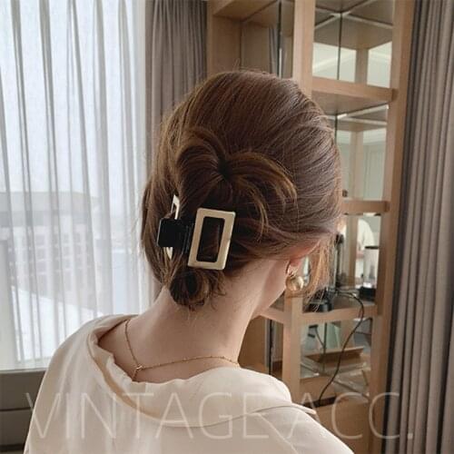 Fashion Vintage Geometric Hollow Golden rectangle Square Acrylic Hair Claw For Women Girls Hair Accessories Hair Style Make