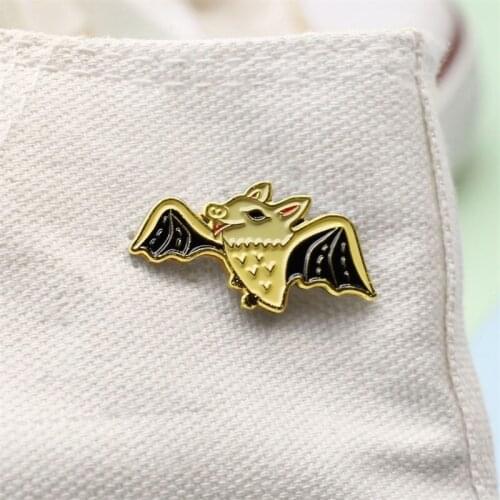 Face-Changing Happy Little Bat Fashion Creative Small Animal Badge Fashion Personality Design Pig Head Bat Wild Enamel Brooch