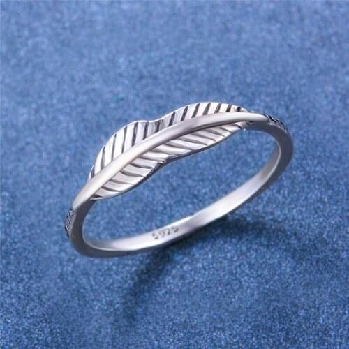 Minimalist 925 Sterling Silver Party Ring Classic Female Small Leaf Finger Ring Unique Style Promise Wedding Rings For Women