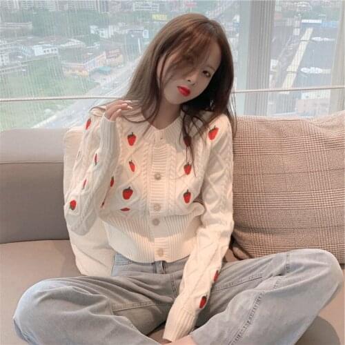 2021 Autumn And Winter New Womens Clothing New Knit Open Kill Long-sleeved Strawberry Print Sweater Cardigan Sweet Style En