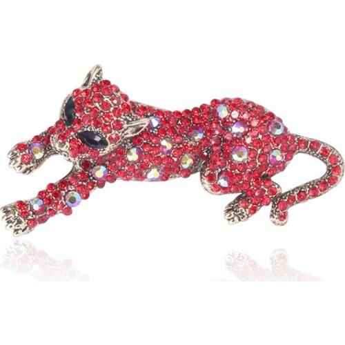 Zlxgirl jewelry Rhinestone Seahorse Brooches For Women Vintage Fashion Cute Animal leopard Brooch Pin 2 Colors Avaibale Jewelry