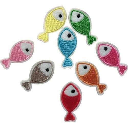 1 Pcs Colors Fishes Sea Animals Embroidered Patches for Clothing Iron on Clothes Jeans Kids Appliques Badge Stripe Sticker