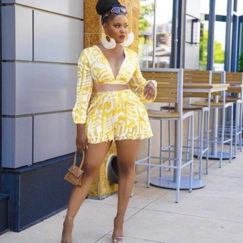Two Piece Set Women Summer New Fashion Open Back Long Sleeve Top+elastic Waist Shorts Matching Sets Sexy African Set Yellow 2021