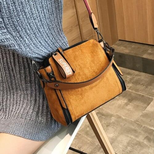 Fashionable Cheap Womens Bags 2021 Hit Trend Luxury Designer Handbag Matte Leather Popular Wide Shoulder Crossbody Bags Ladies