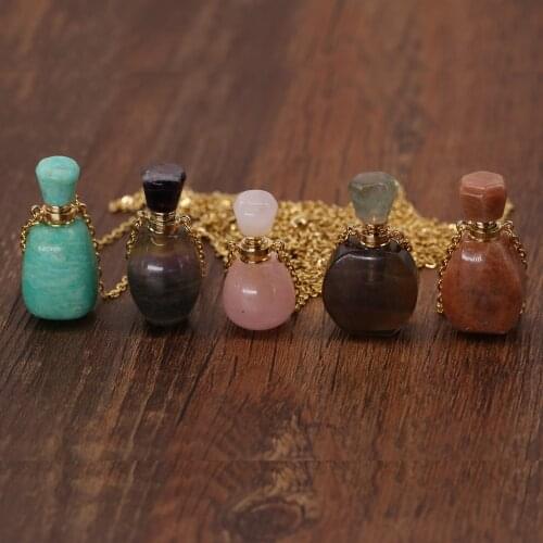 Natural Stone Perfume Bottle Necklace Irregular Semi-Precious Pendant Charms For Elegant Women Love Romantic Gift 60 CM