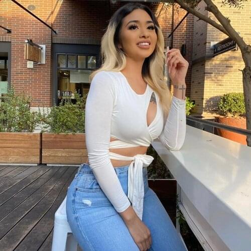 2021 New fashion Arrivals sexy Top womens short slimming bottoming shirt solid color hollow straps slim T-shirt