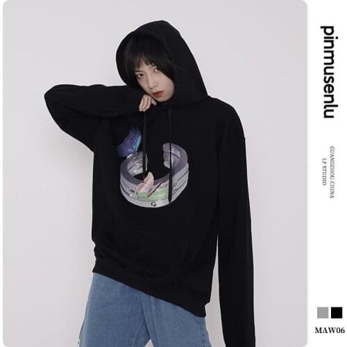 2021 Autumn And Winter New Fashion Casual Mens Hoodies Hong Kong Style Dark Butterfly Ring Printed Cotton Hooded Hoodies