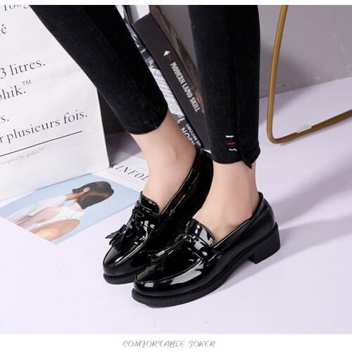 Spring and Autumn New Womens Flat Shoes, Ladies Leather Platform Shoes, Casual Buckle Shoes, Ladies Fashion All-match Shoes