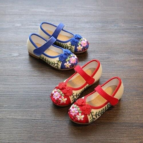 Girls Cloth Shoes Kids Baby Embroidered Shoes Children Fashion National Style Cloth Shoes Casual Sneakers Girls Flower Leisure