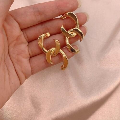 Small audience design feeling opening cross earrings European and American fashion cool wind copper fashion chain earrings