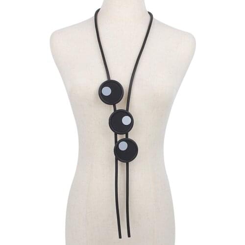 Vintage Round Beads Necklace Retro Black Chain Rubber Jewelry For Women Gothic Pendant Black Necklace Wholesale Body Accessories