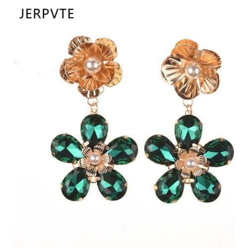 JERPVTE Vintage Gold Drop Crystal Flower Earrings for Women Simulated Pearl Statement Long Earrings Fashion Jewelry