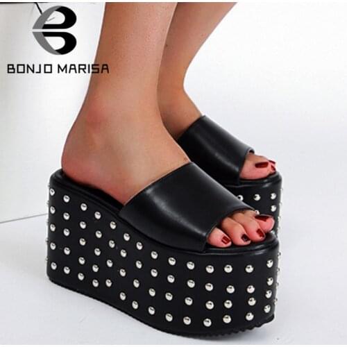 2021 Brand Design Punk Rivet Cool Ladies Open Toe Platform Wedged Chunky womens Sandals Slides Trendy Footwear Big Size 40