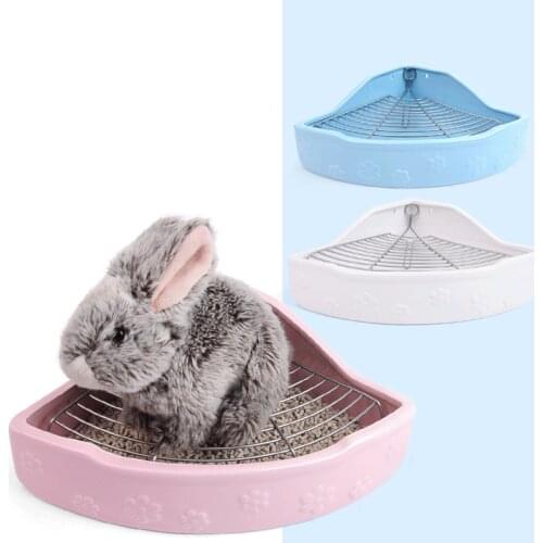Pet toilet rabbit ceramic triangle toilet easy to clean anti-overturn anti-bite Totoro ceramic toilet