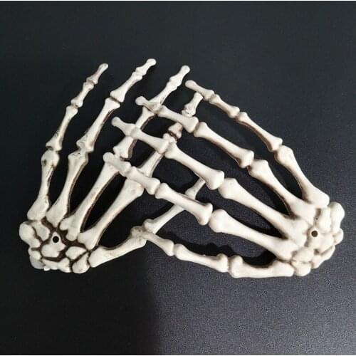 1 Pair Halloween Skeleton Hands Plastic Paw Skeleton Hand Ornaments Tricky Decoration Haunted House Secret Room Decor Scary Prop