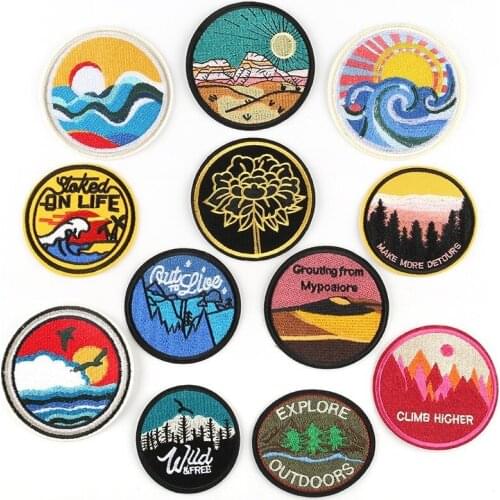 Boutique Fashion Round Landscape Pattern Embroidery Badge Patch DIY High-end Clothing Accessories