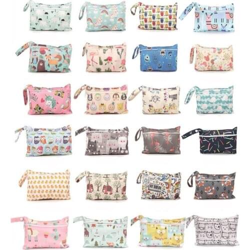 Mini Diaper Bag Reusable Cartoon Print Pocket Maternity Diaper Bag Stroller Bags PUL Travel Dry Wet Bag Size 22.5*15CM