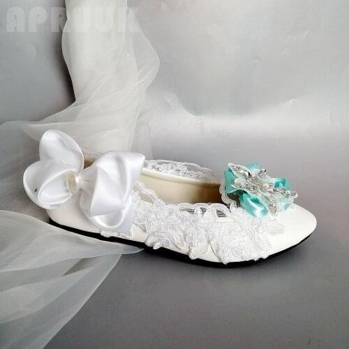 White lace flats shoes woman green satin flower crystal rhinestones white butterfly-knot ladies party proms dress flats shoe