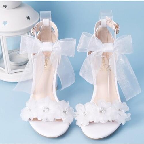 Summer new style elegant wild bow wristband womens thick high-heeled bridal wedding shoes flower low-heeled large size sandals