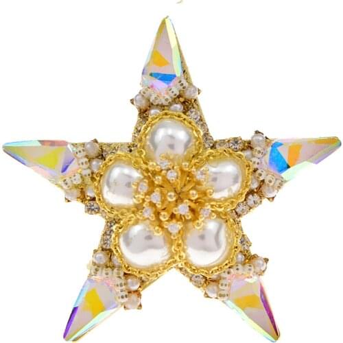 CINDY XIANG New Hand Made Shell Brooches For Women Cute Star Brooch Bead Pearl Jewelry Pins New Fashion Accessories Luxury Gift