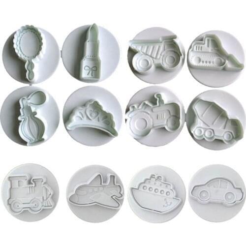4Pcs/set Vehicle Shaped Plastic Cookie Cutter Cupcake Pastry Mold Baking Accessories Kitchen Gadgets Biscuit Sugarcraf Mould