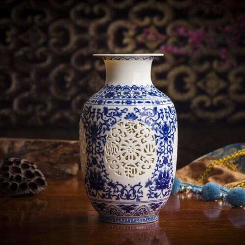 Ceramic Vase Chinese Traditional Jingdezhen Blue White Porcelain Hollow Vase Home Decoration Living Room Decoration For Flowers