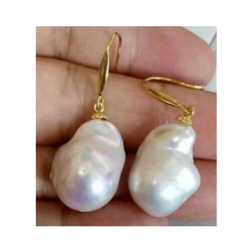 Free shipping Huge AAA 19x13mm South Sea White Baroque Pearl Earrings 14 YELLOW GOLD