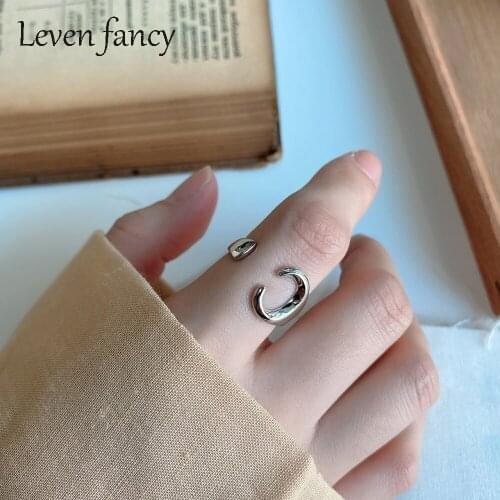 LEVEN FANCY Woman 925 Sterling Silver Ring Simple Retro Geometric Bohemia Luxury Capital Alphabet Letter C Ring