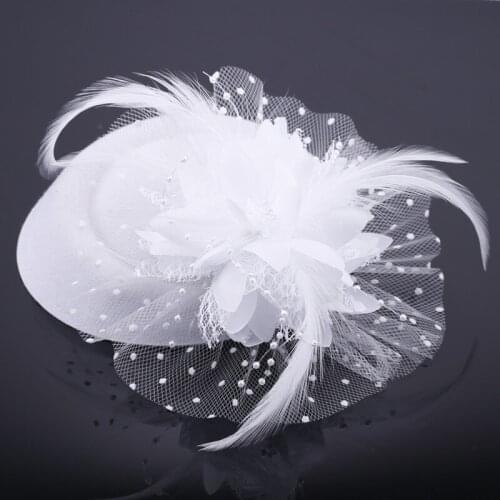 1PCS Fascinator with Feathers and Veiling ladies day Wedding Bridal Party Wedding Brides Hair accessories bride headdress