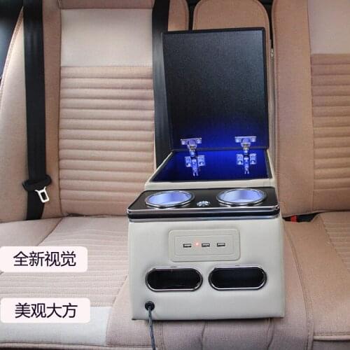 FOR TOYOTA Highlander RAV-4 COROLLA YARiS L CAMRY REIZ LAND CRUISER PRADO EZ Prius Rear handrail box mobile phone charging USB