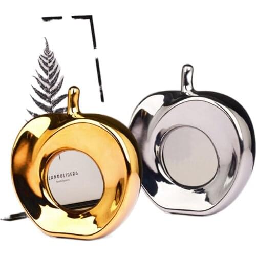 Creative ceramic gold and silver hollow apple ornaments Nordic modern home decorations desktop crafts Christmas Arts figurines