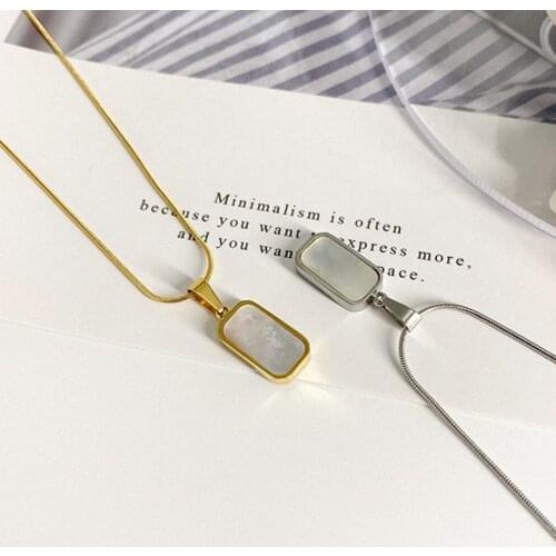 2021 New Classic Black Square Pendant Titanium Steel Necklace For Woman Korean Fashion Jewelry Girls Temperament Clavicle Chain