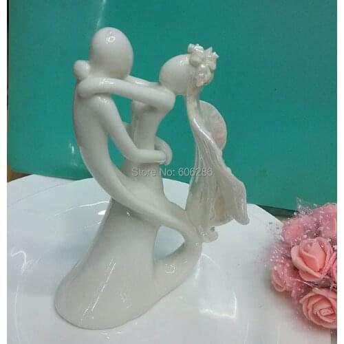 20pcs/Lot Unique Ceramic Bride and groom Couple Figurines Wedding Table Decorations Cake Topper
