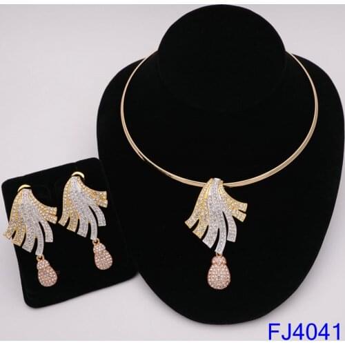Fashion High Quality Gold plated Jewelry Sets Nigerian Wedding women party Gift African Jewelry Earring and Pandant