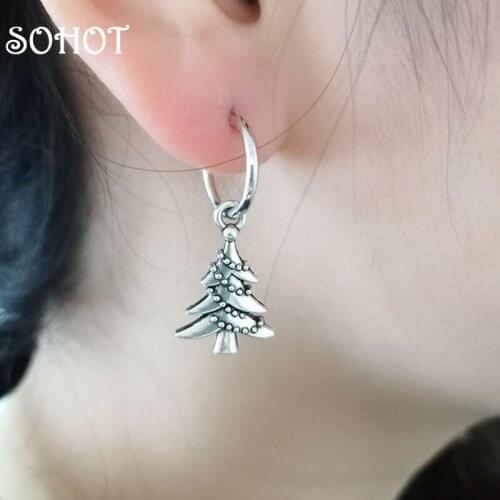 SOHOT Cute Alloy Retro Christmas Tree Pendant Women Drop Earrings Chic Silver Color For Female Trendy Jewelry Brincos