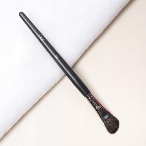 High end Highlighter Brush #201 Soft Squirrel Hair Angled Big Eye Nose Shadow Brush Sculpting Make up Cosmetic Brush