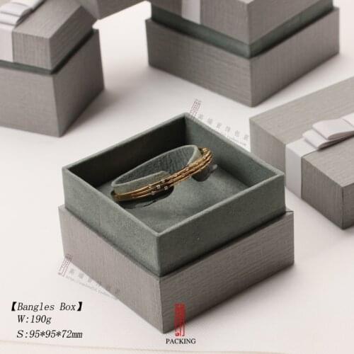 New Jewelry Boxes Gray Color Pendant Necklace Or Bangle Boxes Good Quality For wedding,birthday and Christmas party gift Box
