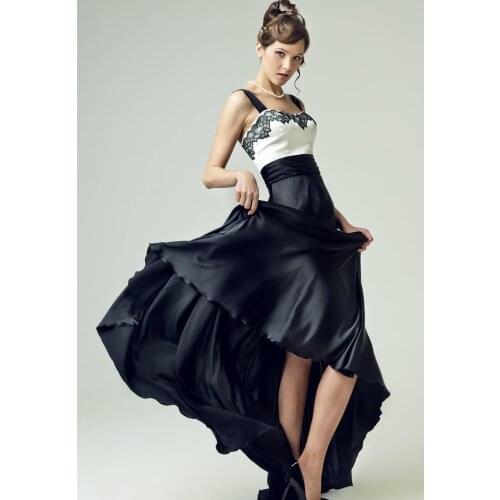 Evening Dress Black Spaghetti Strap A-Line Sleeveless Satin 2021 Lace Appliques Women Formal Party Gowns Elegant Floor Length