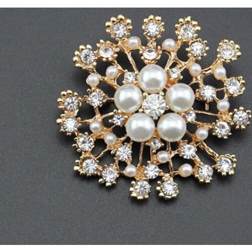 10pcs/Lot Free shipping Shining Rhinestone with pearl Flower Jewelry Elegant lady Brooch pin for wedding/gift