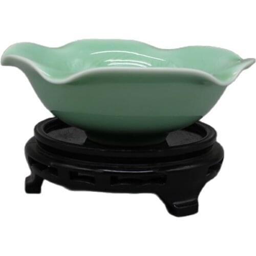Chinese Old Porcelain Light Green Glaze Porcelain Bowl