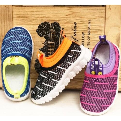 Childrens Shoes 2021 Summer Boys Soft Sole Net Shoes Girls Casual Shoes Children Breathable Flying Woven Net Shoes Sandals Hot