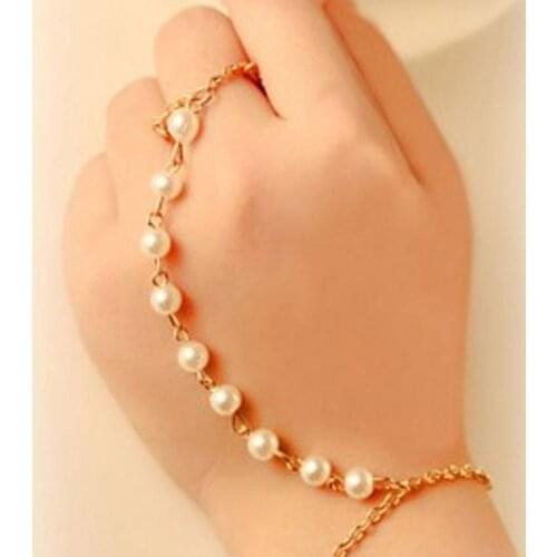 Fashion Simulation Pearl Charm Bracelet For Women Gold Color Bangles Summer Beach Finger Chain Bracelet Gift Wedding Jewelry